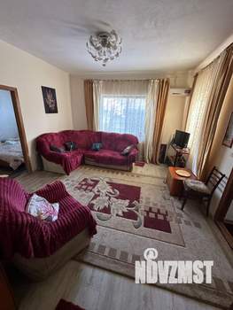 Дом 35м², 2-этажный, на длительный срок,