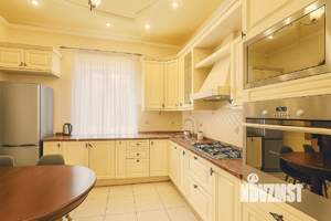 Дом 250м², 1-этажный, посуточно,