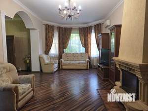 Дом 265м², 2-этажный, на длительный срок,