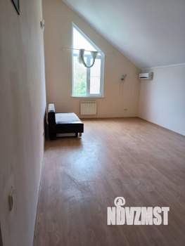 Коттедж 220м², 2-этажный, на длительный срок,