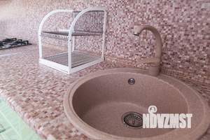 Дом 300м², 2-этажный, посуточно,