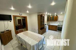 Дом 180м², 2-этажный, посуточно,