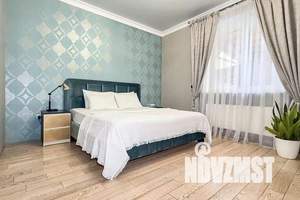 Дом 200м², 2-этажный, посуточно,