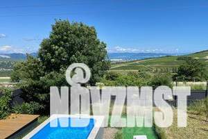 Дом 40м², 2-этажный, посуточно,