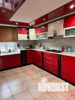 Дом 390м², 3-этажный, посуточно,