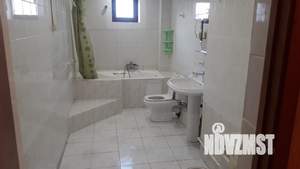 Таунхаус 100м², 3-этажный, на длительный срок,