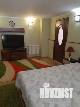 Дом 120м², 2-этажный, посуточно,