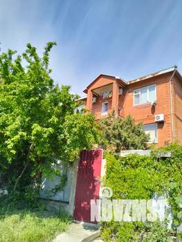 Дом 70м², 3-этажный, посуточно,