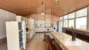 Дом 513м², 3-этажный, участок 6 сот.