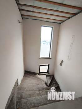 Дом 300м², 3-этажный, участок 6 сот.