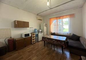 Дом 230м², 2-этажный, участок 6 сот.