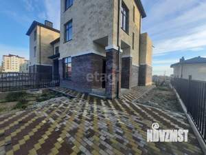 Таунхаус 228м², 3-этажный, участок 3 сот.