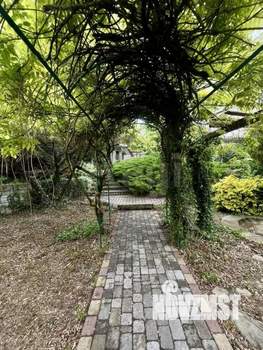 Дом 174м², 3-этажный, участок 6 сот.