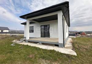 Дом 93м², 1-этажный, участок 3 сот.