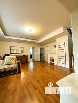 Дом 243м², 2-этажный, участок 3 сот.