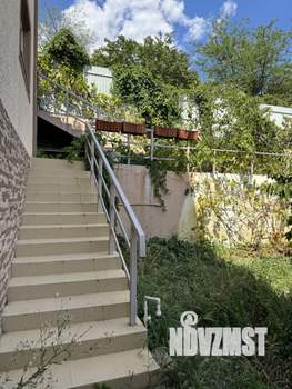 Дом 237м², 3-этажный, участок 5 сот.