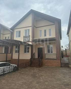 Дом 173м², 2-этажный, участок 4 сот.