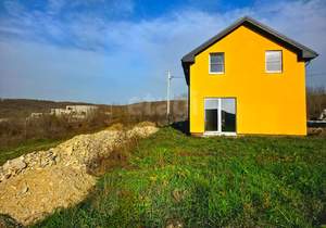 Дом 103м², 2-этажный, участок 4 сот.