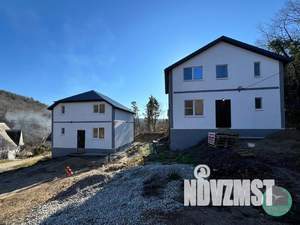 Дом 117м², 2-этажный, участок 4 сот.