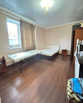 Дом 213м², 2-этажный, участок 4 сот.