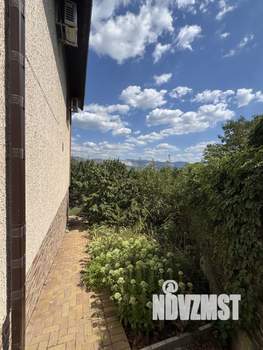 Дом 237м², 3-этажный, участок 5 сот.