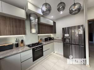 Дом 310м², 3-этажный, участок 620 сот.