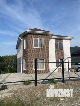 Дом 240м², 2-этажный, участок 4 сот.