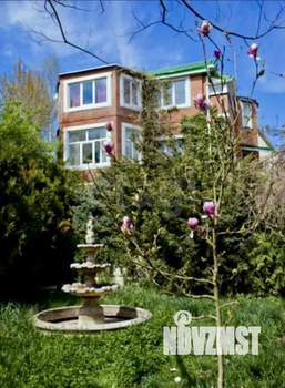 Дом 174м², 3-этажный, участок 6 сот.