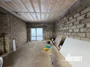 Дом 100м², 100-этажный, участок 4 сот.