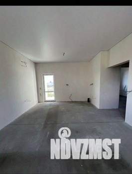 Дом 100м², 2-этажный, участок 4 сот.