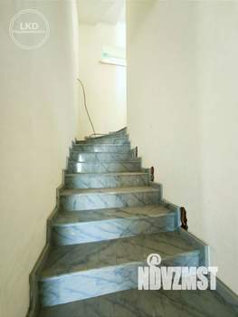 Дом 470м², 2-этажный, участок 10 сот.