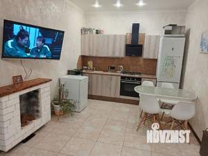 Дом 102м², 2-этажный, участок 4 сот.