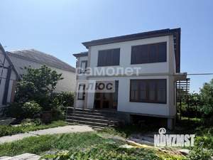 Дом 256м², 2-этажный, участок 6 сот.