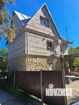 Дом 100м², 3-этажный, участок 6 сот.