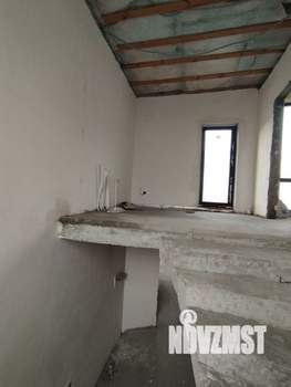 Дом 300м², 3-этажный, участок 5 сот.