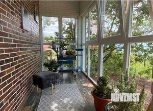 Дом 98м², 2-этажный, участок 8 сот.