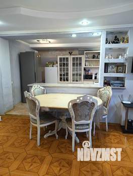 Дом 145м², 2-этажный, участок 3 сот.