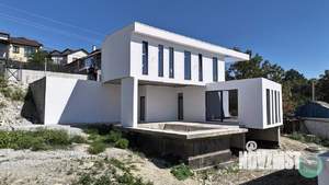 Дом 140м², 2-этажный, участок 4 сот.