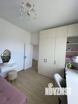 Дом 327м², 3-этажный, участок 5 сот.