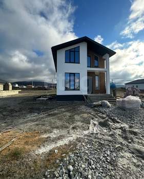 Дом 144м², 2-этажный, участок 5 сот.