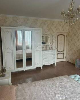 Дом 173м², 2-этажный, участок 4 сот.