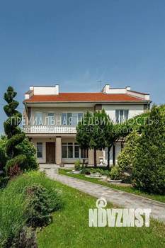 Дом 430м², 3-этажный, участок 14 сот.