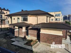 Дом 280м², 2-этажный, участок 7 сот.