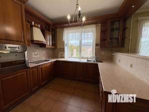 Дом 280м², 2-этажный, участок 21 сот.