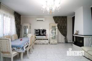 Дом 532м², 3-этажный, участок 8 сот.