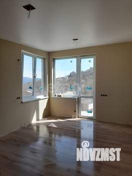 Дом 80м², 2-этажный, участок 4 сот.