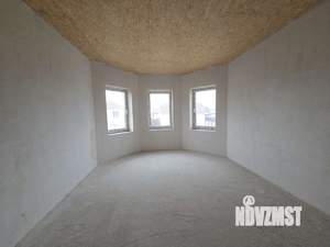 Дом 200м², 2-этажный, участок 6 сот.