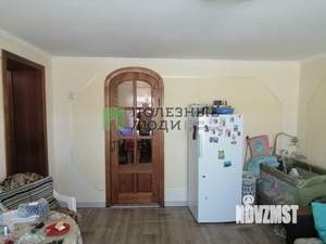 Дом 208м², 2-этажный, участок 9 сот.