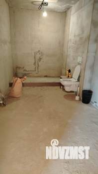 Дом 181м², 2-этажный, участок 5 сот.