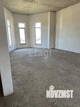 Дом 401м², 2-этажный, участок 8 сот.